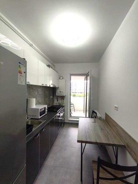 Postalionului, Berceni, garsoniera, loc parcare inclus, 370 EUR.
